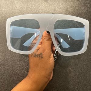 Oversized frames